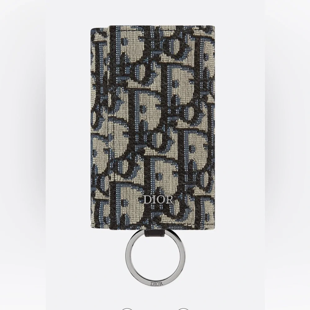 Dior BNIB Monogram Black and Cream Key Holder NWT full set. So useful. Unisex